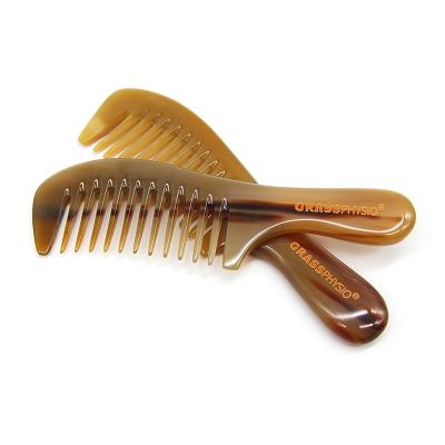 China Medicinal Yaks Horn Comb High End Non Static Electricity Head TCM Horn Comb For Scalp Massage Relieve Insomnia Anxiety Stress for sale