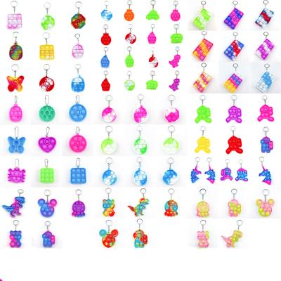 China 2021 Fashionable Adult Bubble Kids Christmas Gift Christmas Key Chain Push Toy Key Ring Educational Anti-stress Sensory Noise It Stirs Toys for sale