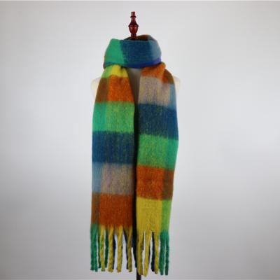 China Factory Wholesale Winter Polyester Plaid Women Plaid Blanket High Quality Scarf Women Scarf for sale