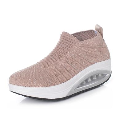 China Hellosport Comfortable Anti-Slippery Women Walking Sneakers Shoes, Women Platform Custom Flip Sole Shoes for sale