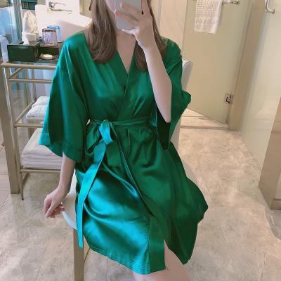 China QUICK DRY Custom Wholesale Women's Custom Silk Kimono Robe Satin Pajamas Cardigan Robe Bride Bridesmaid Robe Silk Maxi Robes for sale