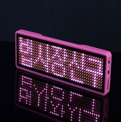 China Ready To Ship Low Moq Hot Sell Led Name Display S1144 Led Name Badge Display for sale