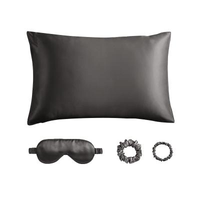 China 100% Anti-Static Super Soft Black Silk Mulberry Silk Pillow Case Set With Scrunchies And Eye Mask for sale