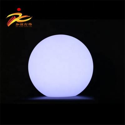 China Rechargeable Plastic Sports Stadiums 40cm RGB Led Ball Operated By Remote Controller for sale