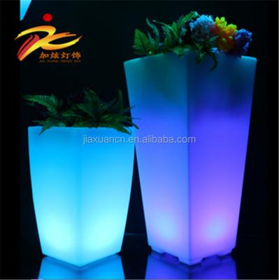 China Park Plant Large Artificial Flower Garden Pot Led Glowing Outdoor Plastic Flower Vase for sale