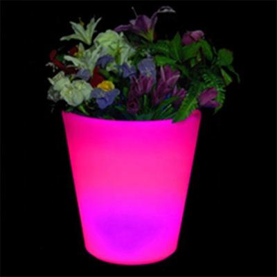 China Modern RGB Color Changing Led Flower Pots , Led Plastic Planter for sale