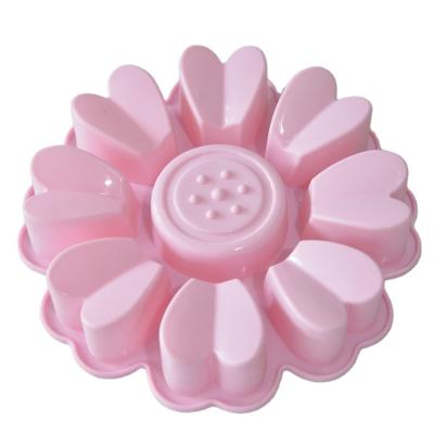 China Viable Hot Sale Pink 8 Petal Peach Heart Cake Pan Round Cake Silicone Mold for sale