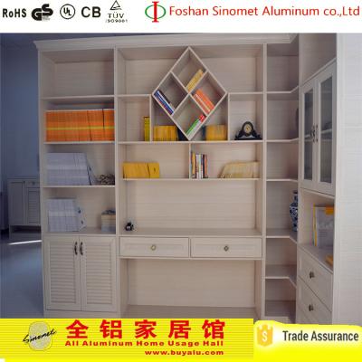 China Wohnzimmer-Aluminiumherstellungs-Bücherregal-antike Art mit Glastür zu verkaufen