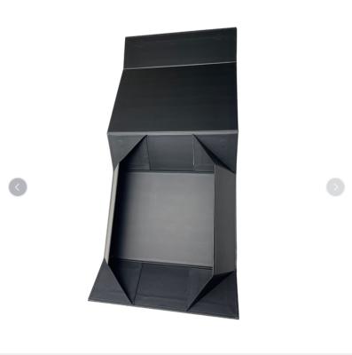 China Best Selling Materials High Quality Magnet Closure Recycled Foldable Paper Gift Box for sale