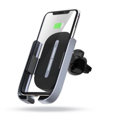 China QI Wireless Auto Car Smart Sensor Holder Mobile Phone Car Charger Fast QI Wireless Charger for sale