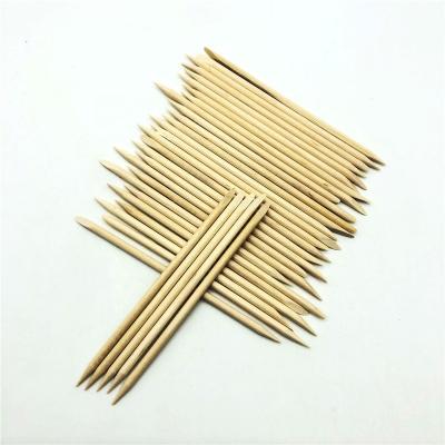 China Natural Nail Cuticle Pusher Nail File Cleaning Disposable Orange Wooden Sticks for sale