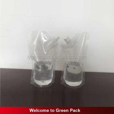 China Barrier transparent squeeze spout bag plastic bottle fort fruit juice bag/refillable plastic travel kit/free collapsible water bottle for sale