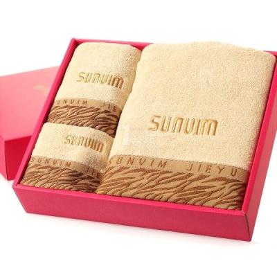 China High quality luxury 100% cotton compressed solid beach towel set for hotel used for sale