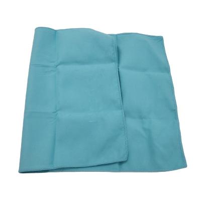 China Blue Color Free Carry Plain Dyed Suede Microfiber Gymnasium Child Safe Easy Sand/Sports Towel for sale