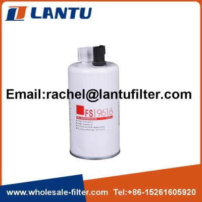 China cummins engine fuel filter price FS19616  WK9020x  3991498  BF1352-SPS  P550929 for hyundai loaders for sale