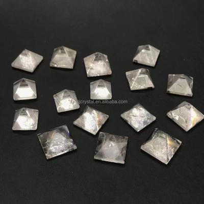 China China Hot Sale Natural Clear Quartz Pyramid Crystal For Decoration for sale