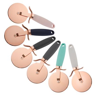 China Durable Stainless Steel Round-Shape Pizza Cutter Wheel Pie Service Set Classic Good Handles Pizza Wheel and Cutter for sale