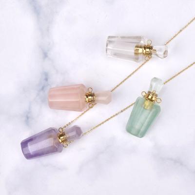 China 2022 New Design CLASSIC Perfume Jade Bottle Crystal Necklace for sale