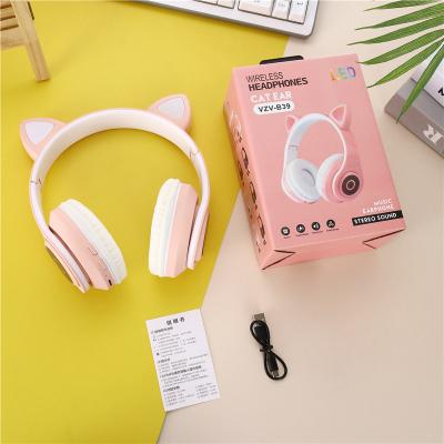 China High Quality Earphone Fashion Cute Color Cute Color For Girls Earphone Gaming Headset OEM Wireless Earphone for sale