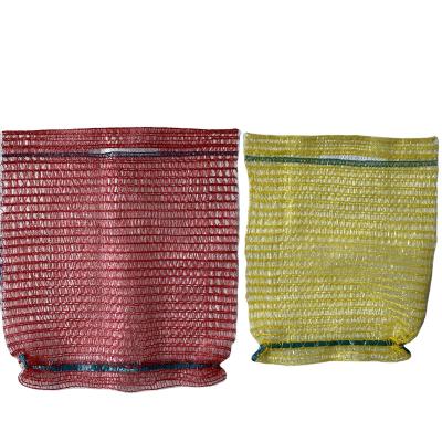 China Other 21x31cm Factory Outlet PE Red Violet Handle Raschel Mesh Bag For Fruits And Vegetables for sale