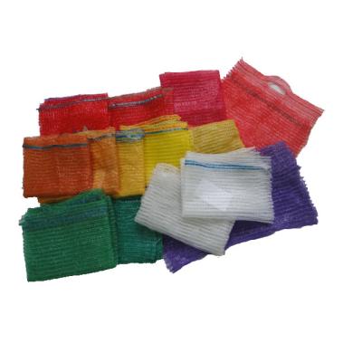 China Fashion Potato Onion Packing Vegetable Packets Resend PE Raschel Mesh Bag with Factory Price for sale