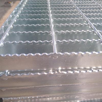 China Industrial hot dipped aluminum steel grating / heavy duty metal grating / various specification grating panels for sale