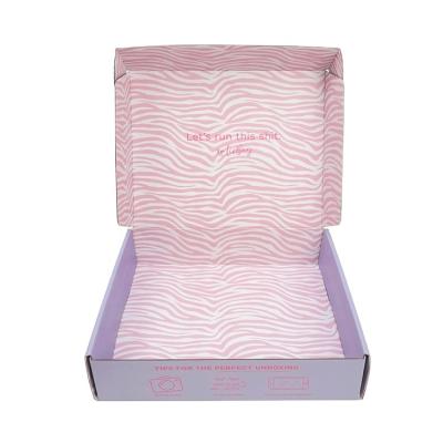 China Recyclable Luxury Skincare Corrugated Box With Sliver Foil Stamping Logo Pink Shipping Carton With Handle for sale