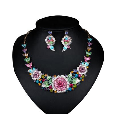 China American And BOHEMIA European Style Exaggerated Clavicle Necklace Set Rhinestone Flower Alloy Necklace And Earring Set for sale