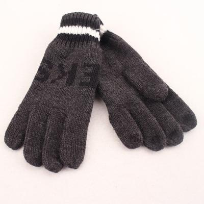 China Wholesale Custom Acrylic Touchscreen Kids Jacquard Logo Simple Knit Gloves for sale