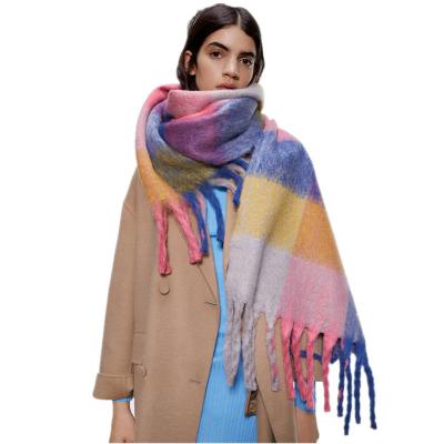 China Checked Pattern Verified Fringed Shawl Knitted Scarf Blanket Scarves For Women for sale