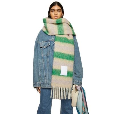 China AC Verified Brand Personalized Exaggerated Plaid Knitted Scarf For Women With Winter for sale