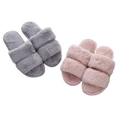 China Fashion Trend Sale By Bulk Women Fluffy House Slips Furry Fur Slippers UGGH Style for sale