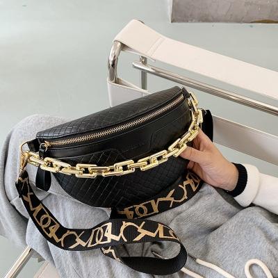 China New Waterproof Waterproof Fannypack With Thick PU Leather Waist Bag Chain Hand - Woven Trunk Bag Factory Price 2021 for sale