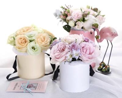 China Factory Supply Disposable Round Cap Wedding Flower Arrangement Gift Box for sale