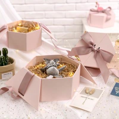 China Custom Recycled Materials Ribbon Gift Packaging Box With Ribbon Closure For Birthday Gift for sale