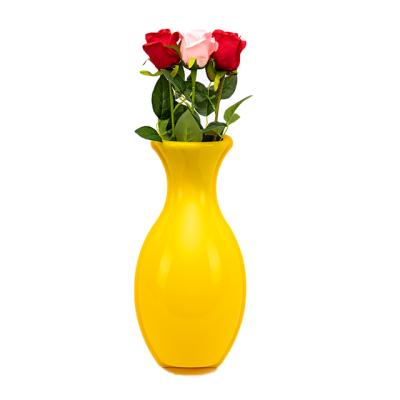 China Fashional Round Flower Vase Modern Style Wall Mounted Acrylic Flower Pot Hanging for sale