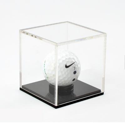 China Fashional Wholesale Clear Acrylic Products Display Presentation Box Ball Case For Basketball for sale