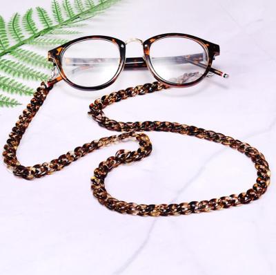 China Glass Accessories Leopard Sunglasses Necklace Bracelet For Women Girls Ear Hook Glass PU Wholesale Acrylic Non-slip Chain for sale