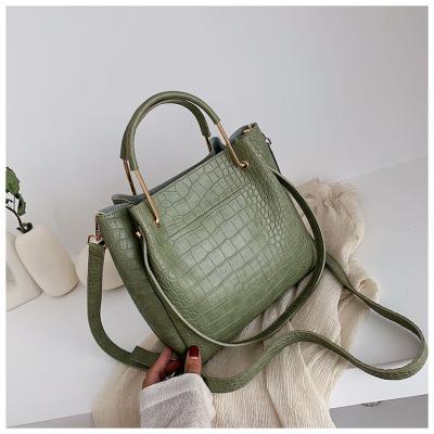 China Polyester Women Crocodile Handbag 2020 New Fashion Girls Fashion PU Shoulder Bag Snake Leather Cross - Body Bag for sale