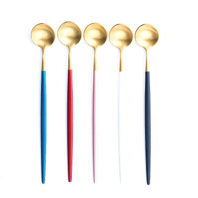 China Sustainable 304Stainless Steel Long Handle Gold Mixing Spoon Long Scoop Touched Colorful Ice Cream Spoon for sale