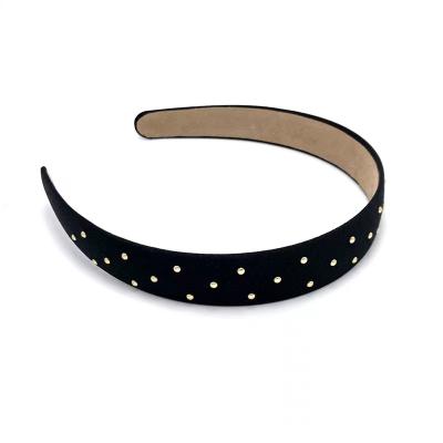 China Street Style 2022 Sparkly Studded Hair Circle Korean Comfy Rivet Black Fashion Headband Women Hair Accessories Hair Bands For Girls for sale