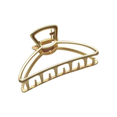 China Simple Matte Gold Metal Alloy Hair 7.5cm Handle 7.5cm Korean Minimalist Women Claw Hair Clips Hair Clips Girls for sale