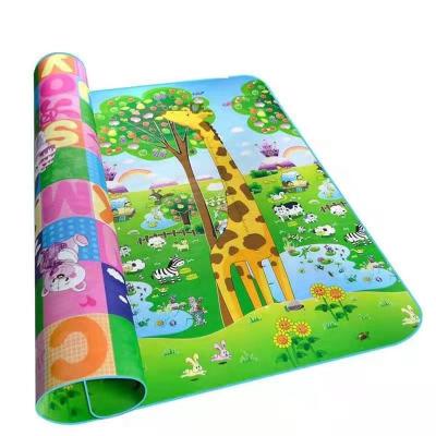 China Wholesale low price pattern design home equipment washable and new lovely kids foldable mat for room play zoon children roll mat for sale