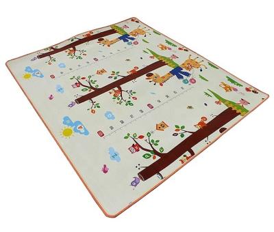 China Practical and multifunctional reversible mat made by factory have cheap price and various styles for plastic playpen mat for sale