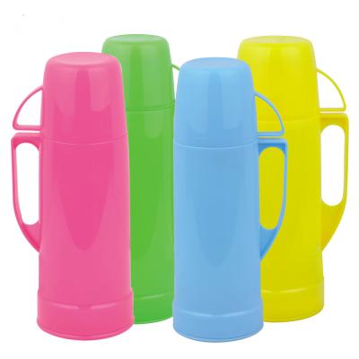 China 1 Liter PORTABLE Wholesale Arab Plastic Thermos Refill Glass Vacuum Flask for sale