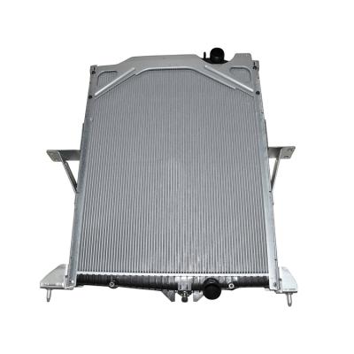 China New arrival plastic auto part tank auto radiator 20517350 suitable for Volvo fh12 radiator XD033 FM9 for sale