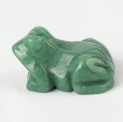 China Home Decoration Jade 1.5 inch frog semi-precious stone powder crystal carving crystal crafts office desktop jade decoration for sale