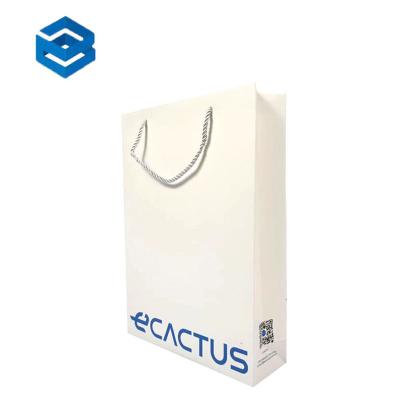 China Recyclable Custom Cardboard Bags for Printing Simple Personality Logo Cardboard Jewelry Gift Bag Necklace for sale