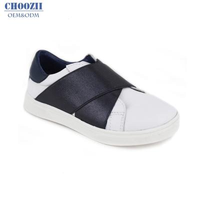 China Fashionable ARCH SUPPORT Choozii private label criss-cross straps kids elastic white leather sneakers shoes for sale