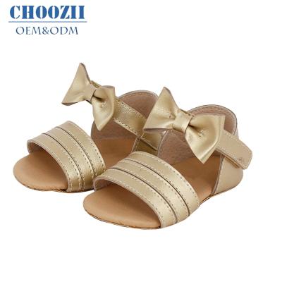 China Choozii Summer Gold Color Light Sheepskin Lovely Upper Sandals For Newborn Baby for sale